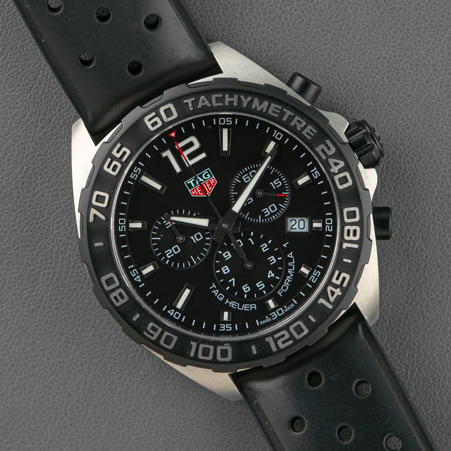 TAG Heuer Formula 1 Chronograph Black Dial 43mm