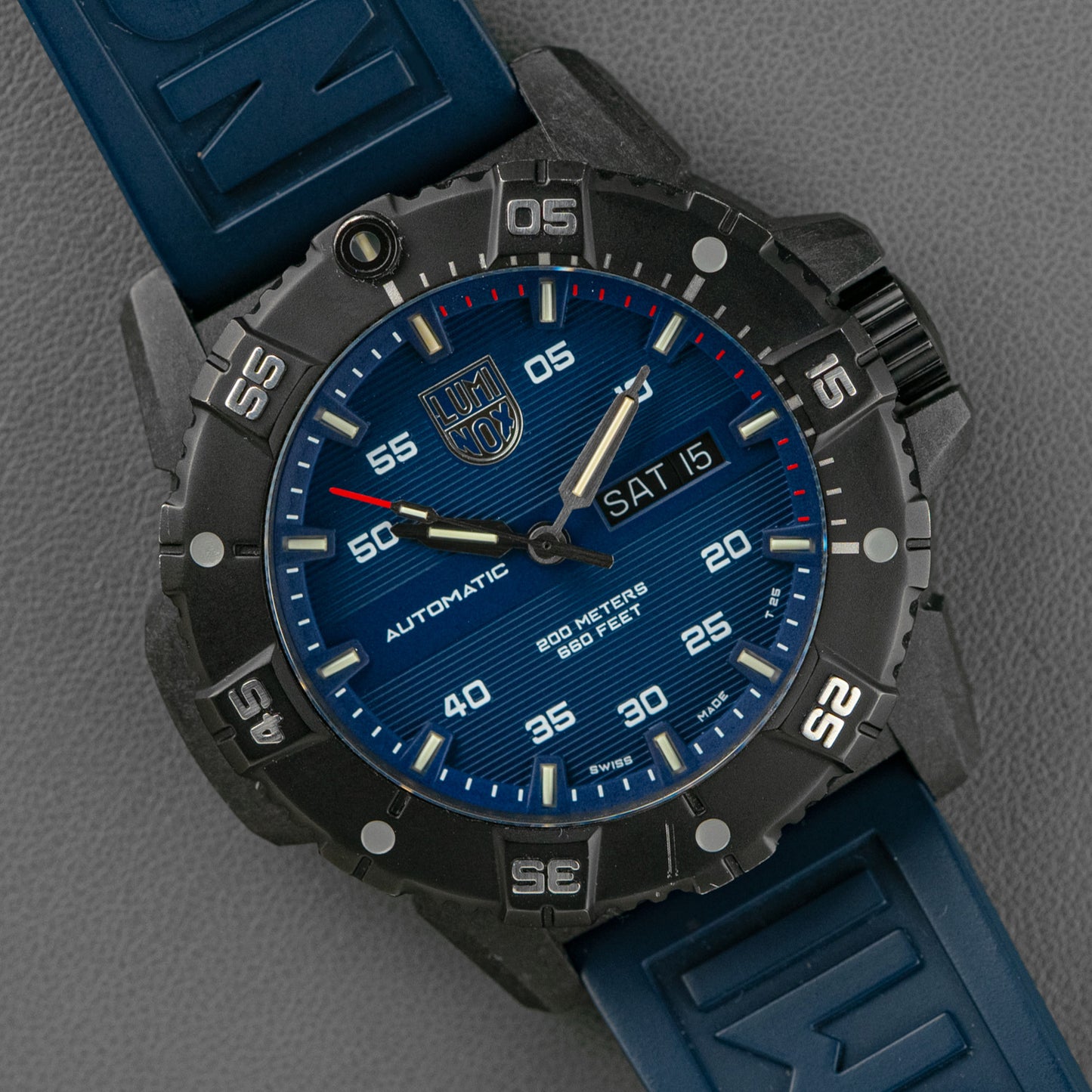 Luminox Master Carbon Automatic Blue Rubber 45mm