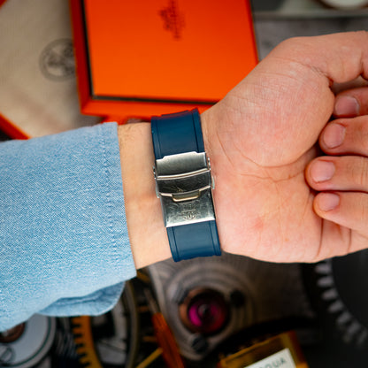 Luminox Master Carbon Automatic Blue Rubber 45mm