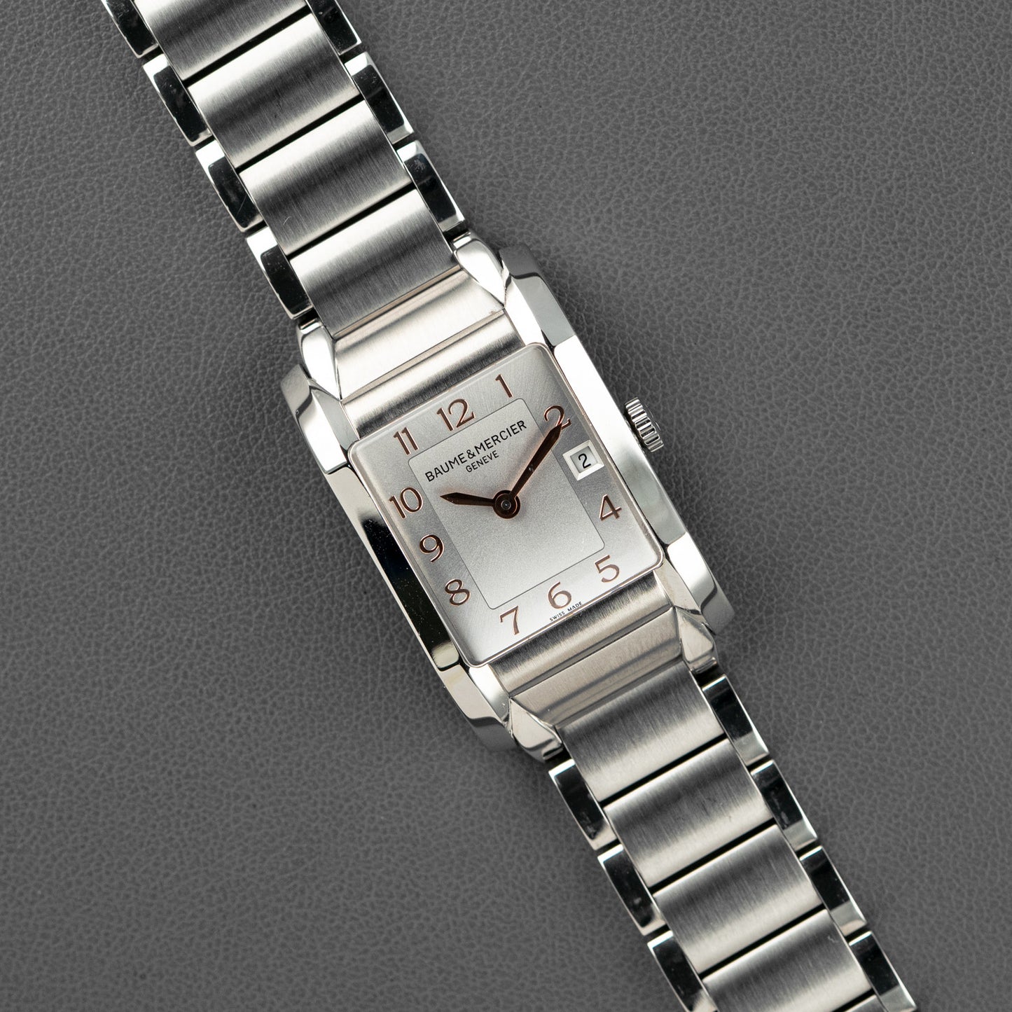 Baume & Mercier Hampton Quartz Lady Silver Dial 22mm