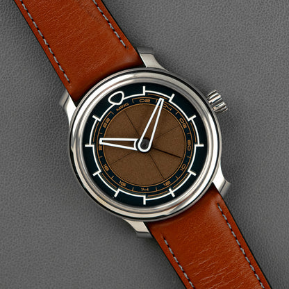 MING 22.01 GMT Gilt Titanium Automatic 38mm