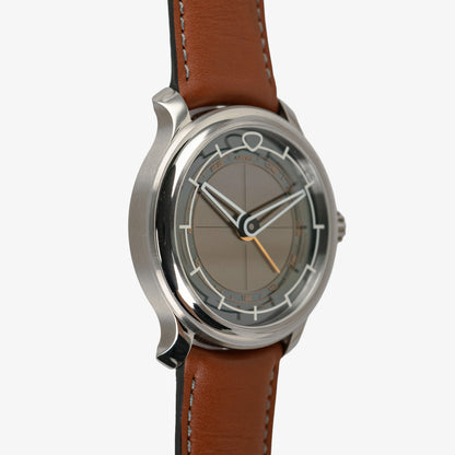 MING 22.01 GMT Gilt Titanium Automatic 38mm