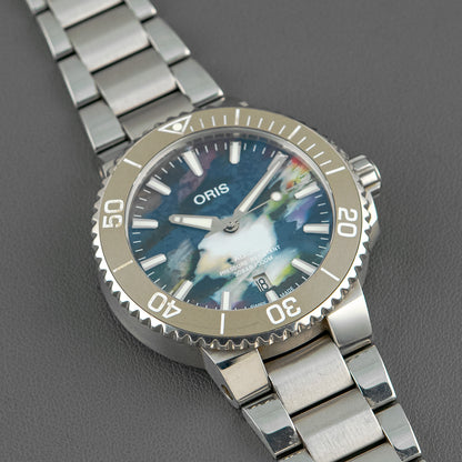 Oris Aquis Date Upcycle Multicolor Dial 41.5mm