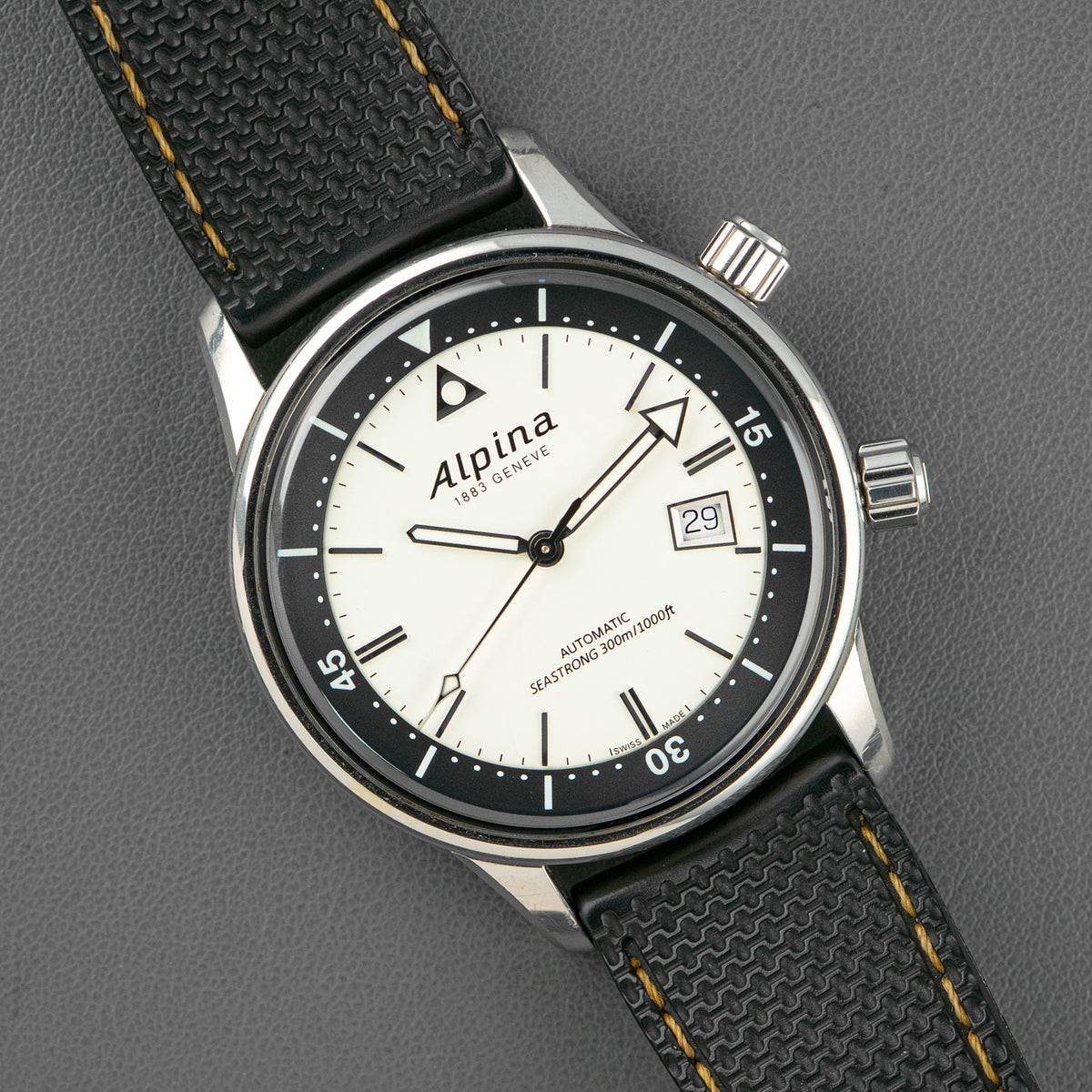 Alpina Seastrong Diver Heritage Silver Dial 42mm