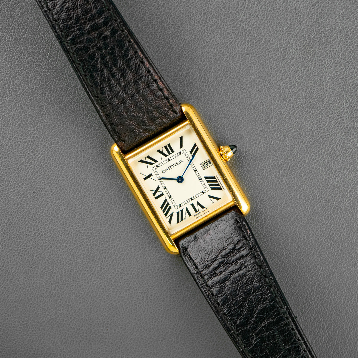 Cartier Tank Louis Yellow Gold White Dial 25.5mm