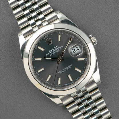 Rolex Datejust 126300 Automatic Smooth Bezel 41mm