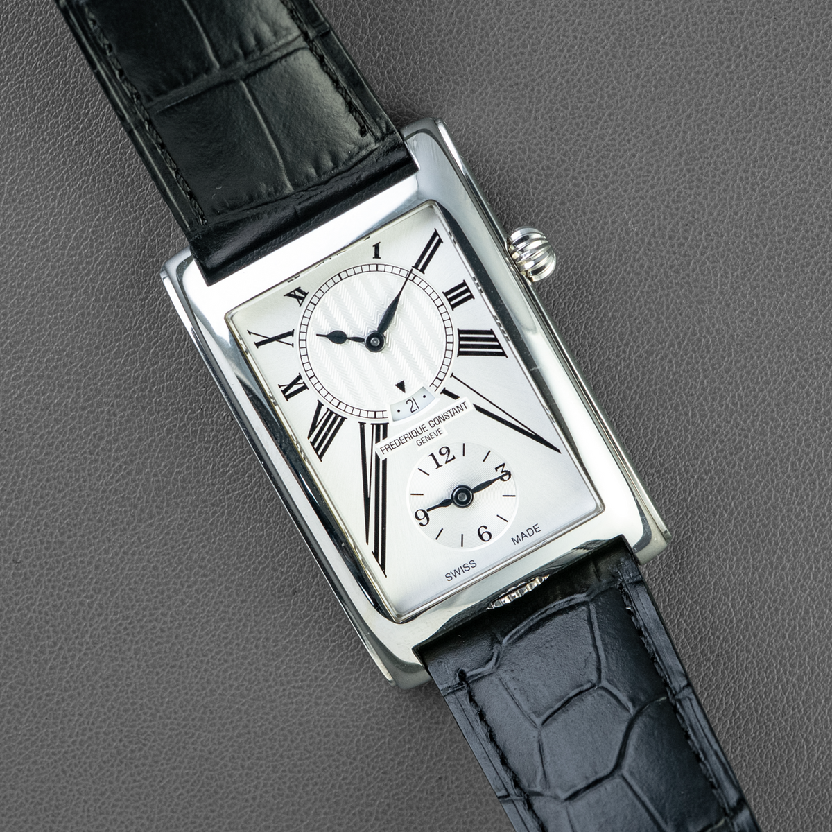 Frédérique Constant Classics Carrée Dual Time 35mm