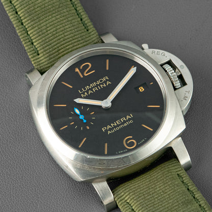 Panerai Luminor Marina PAM 722 Black Dial 42mm