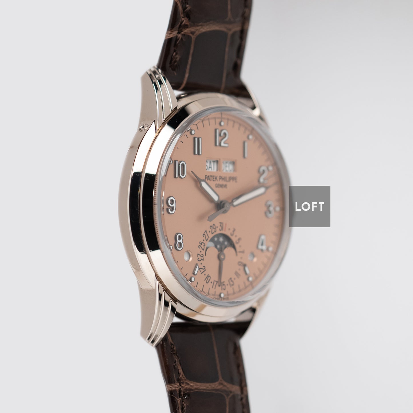 Patek Philippe Perpetual Calendar Salmon 40 mm