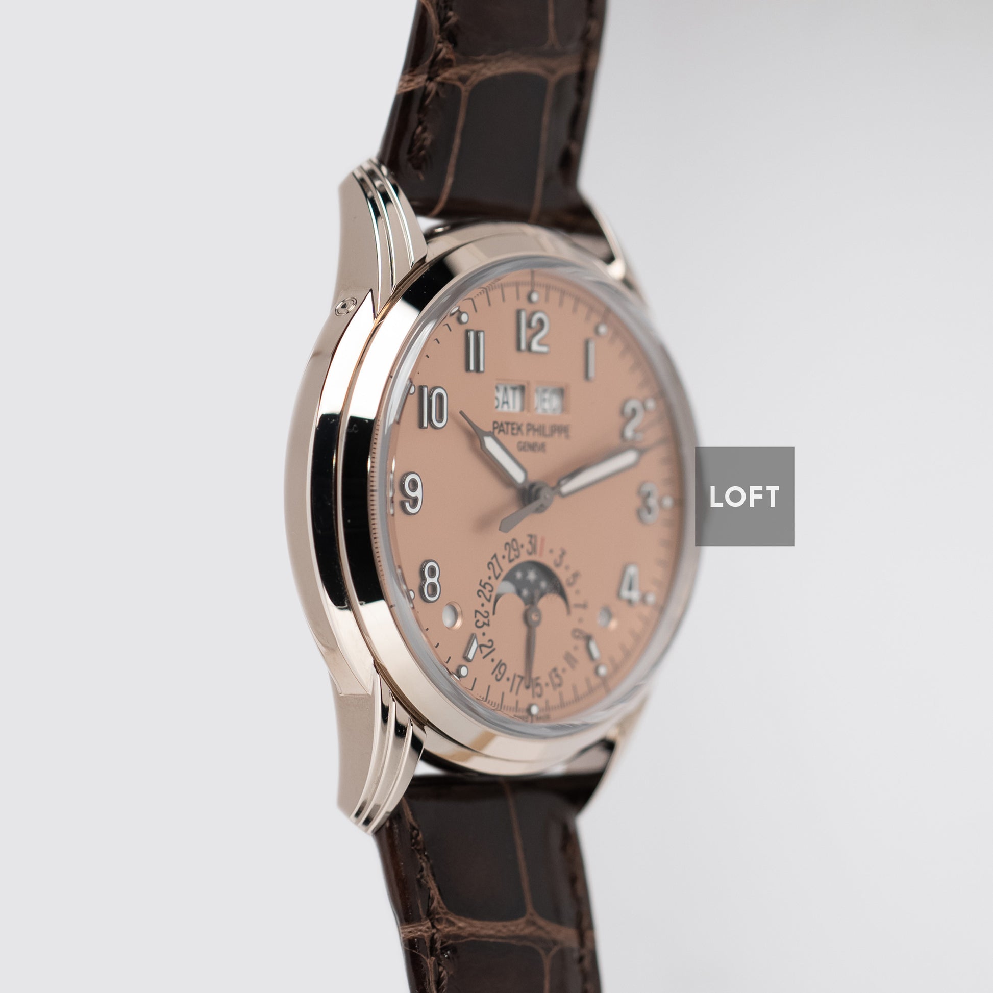 Patek Philippe Perpetual Calendar Salmon 40 mm